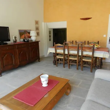 Le Maset Des Aires: Luberon Views With Summer Jacuzzi Apartment *